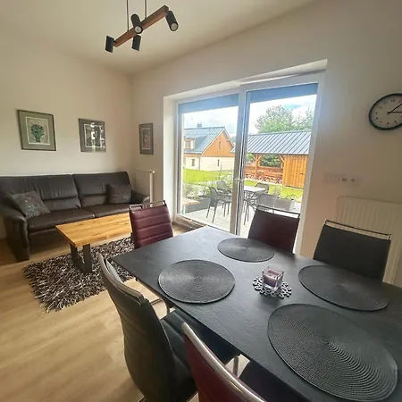 Se Slunnou Teraskou V Kasperkach Apartmán *