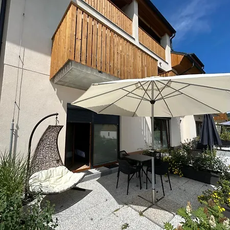 Se Slunnou Teraskou V Kasperkach Apartmán